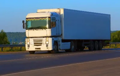 Antalya ile Esenyurt Arası Öğrenci Eşyası Taşıma